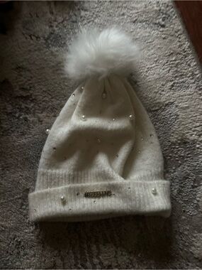 Kids Faux Fur Pom Beanie Hat with Pearls - White